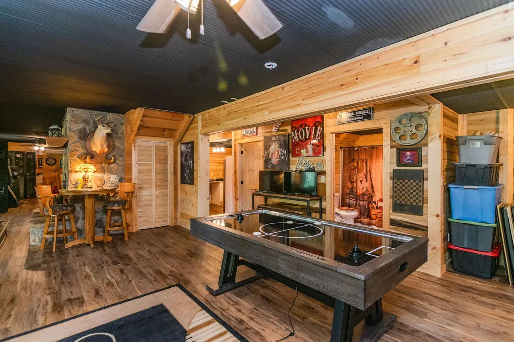 110 Dairy Farm Road Manchester KY 40962