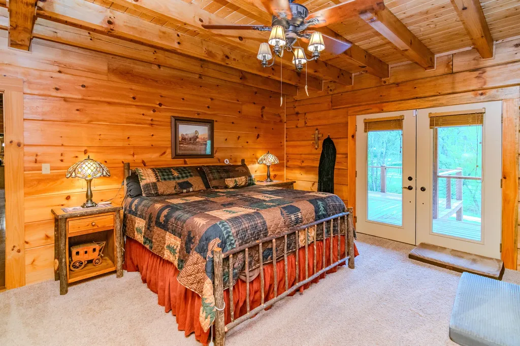 110 Dairy Farm Road Manchester KY 40962