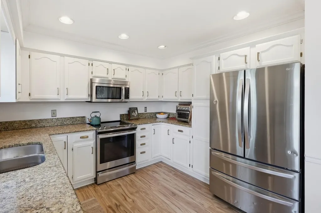 4812 Coral Creek Circle Lexington KY 40515