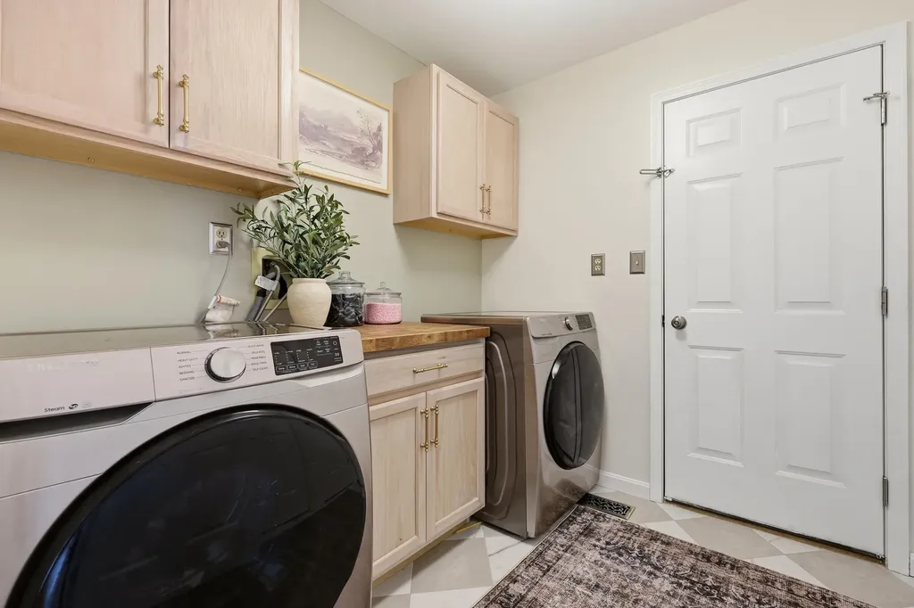 4812 Coral Creek Circle Lexington KY 40515