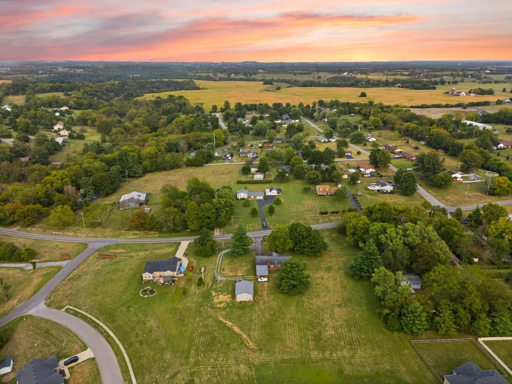 3090 Shakertown Road Danville KY 40422