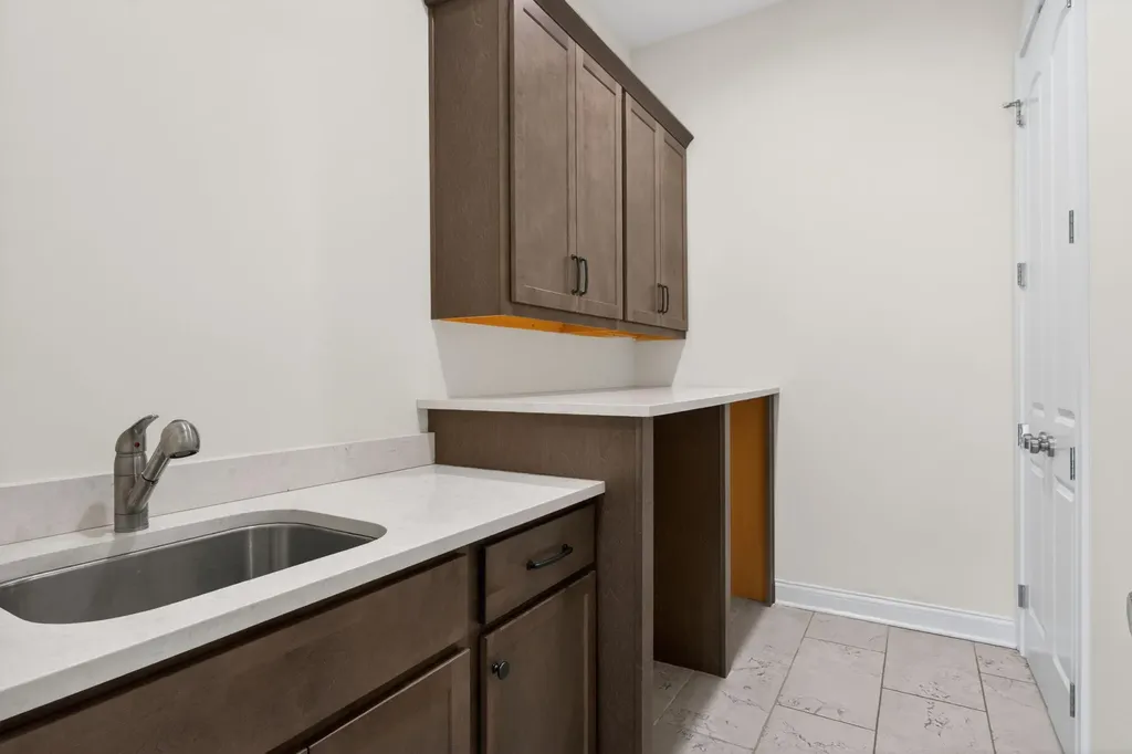 2331 Coroneo Lane Lexington KY 40509