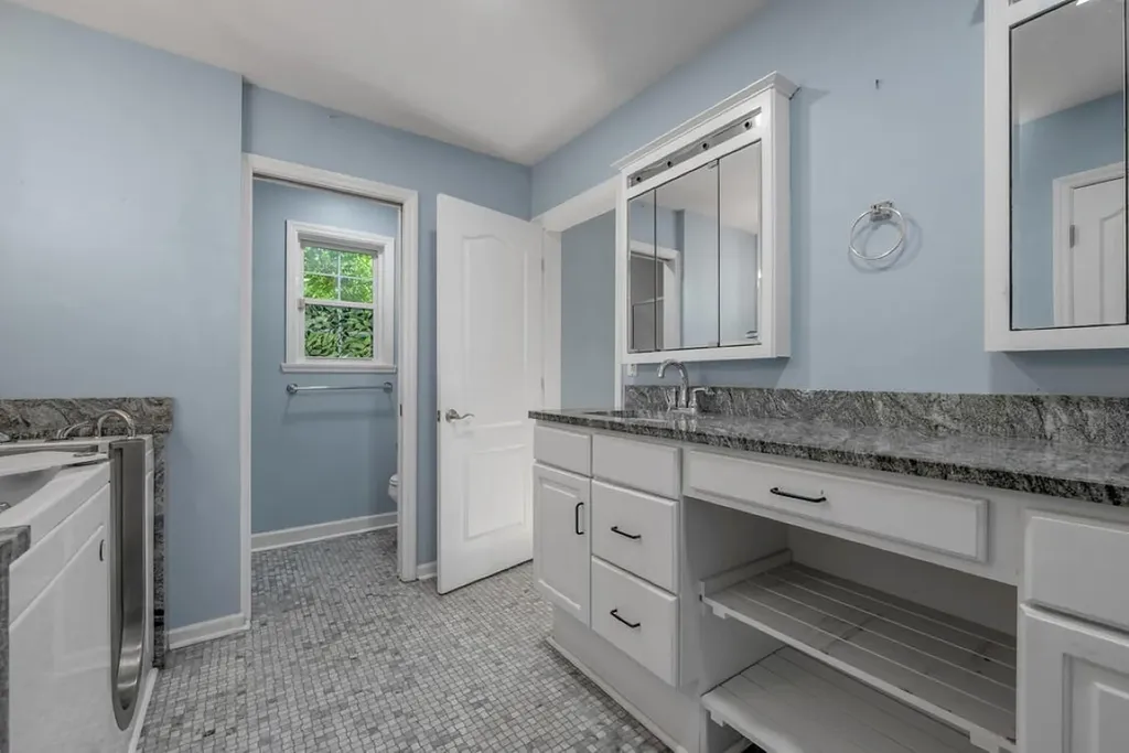 1696 Chandler Lane Lexington KY 40504