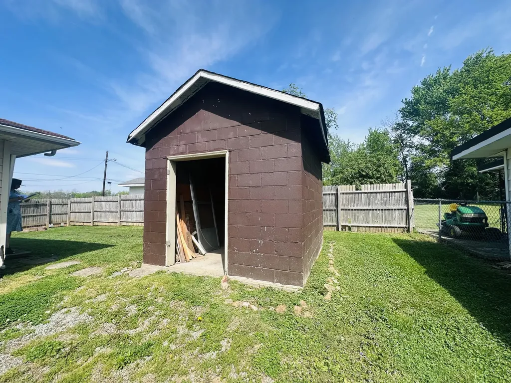 422 Harmon Heights Stanford KY 40484