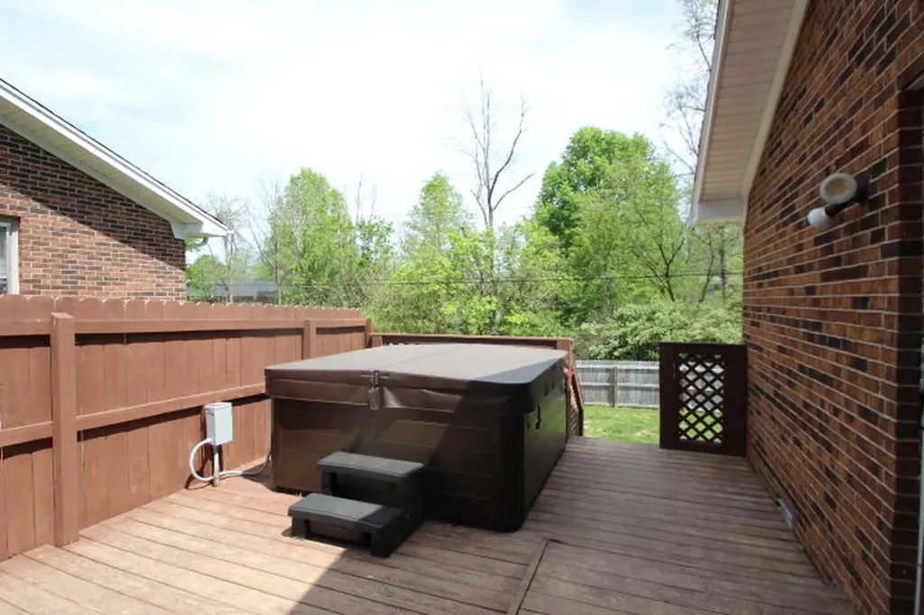 305 Djeddah Drive Lawrenceburg KY 40342