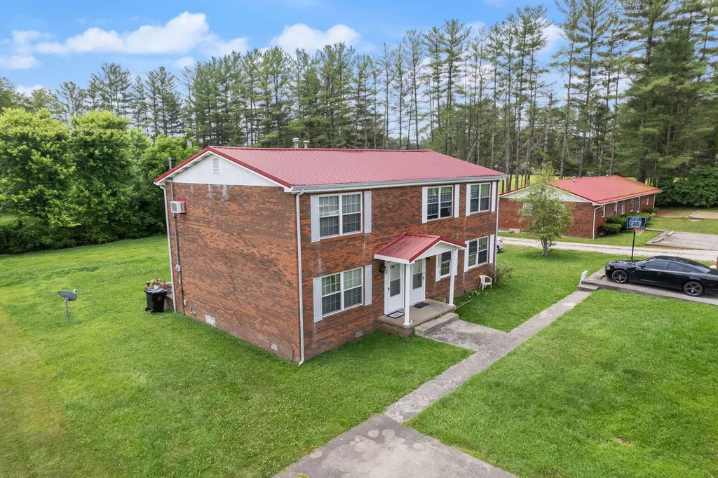 46, 58, 66 Dantley Drive Corbin KY 40701