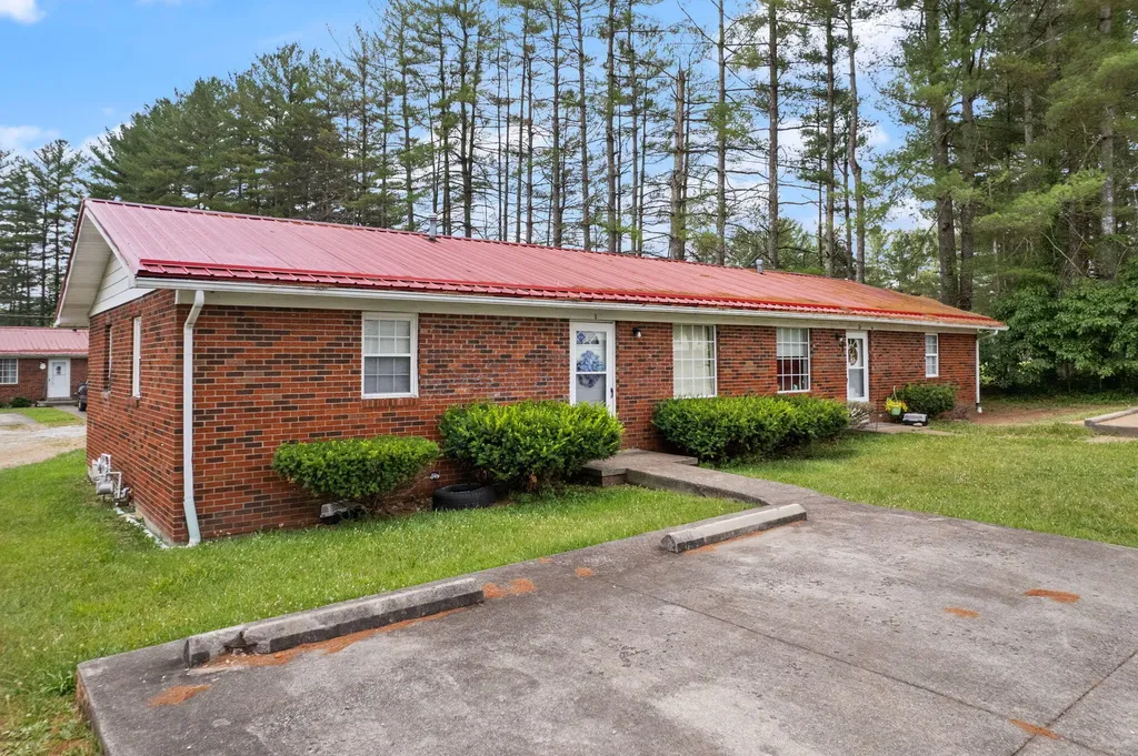 46, 58, 66 Dantley Drive Corbin KY 40701