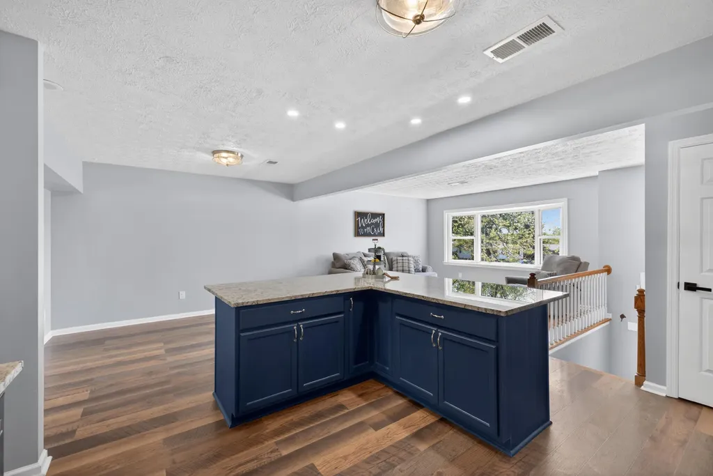 259 S Eagle Creek Drive Lexington KY 40515