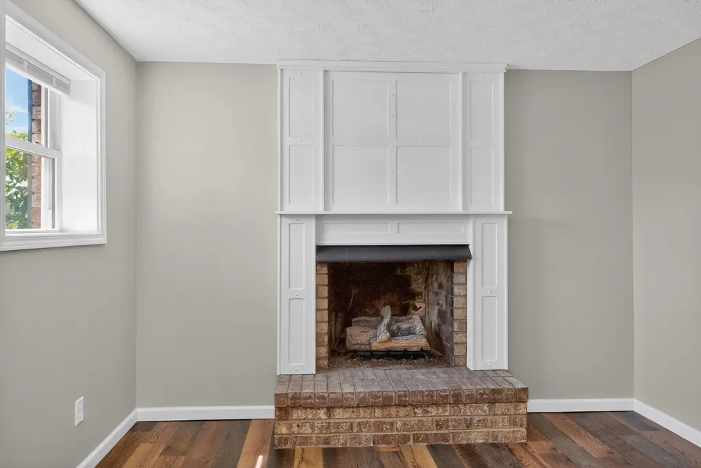 259 S Eagle Creek Drive Lexington KY 40515