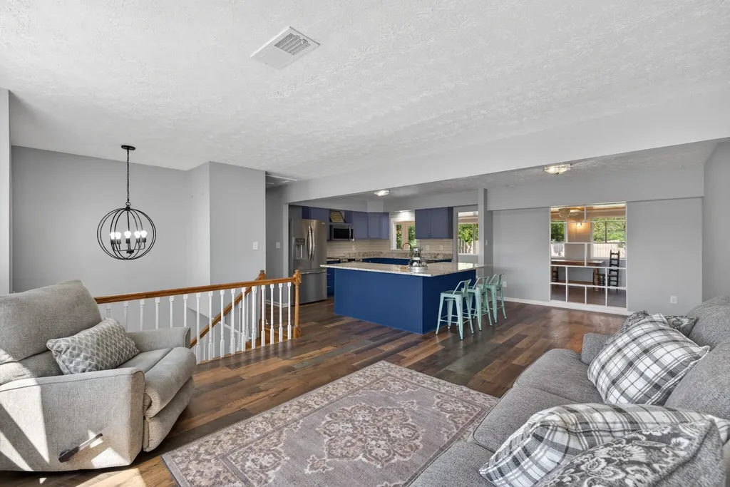 259 S Eagle Creek Drive Lexington KY 40515