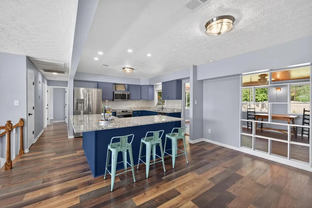 259 S Eagle Creek Drive Lexington KY 40515
