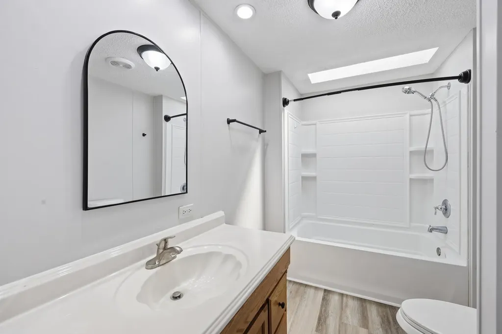 129 Griggs Road Waco KY 40385