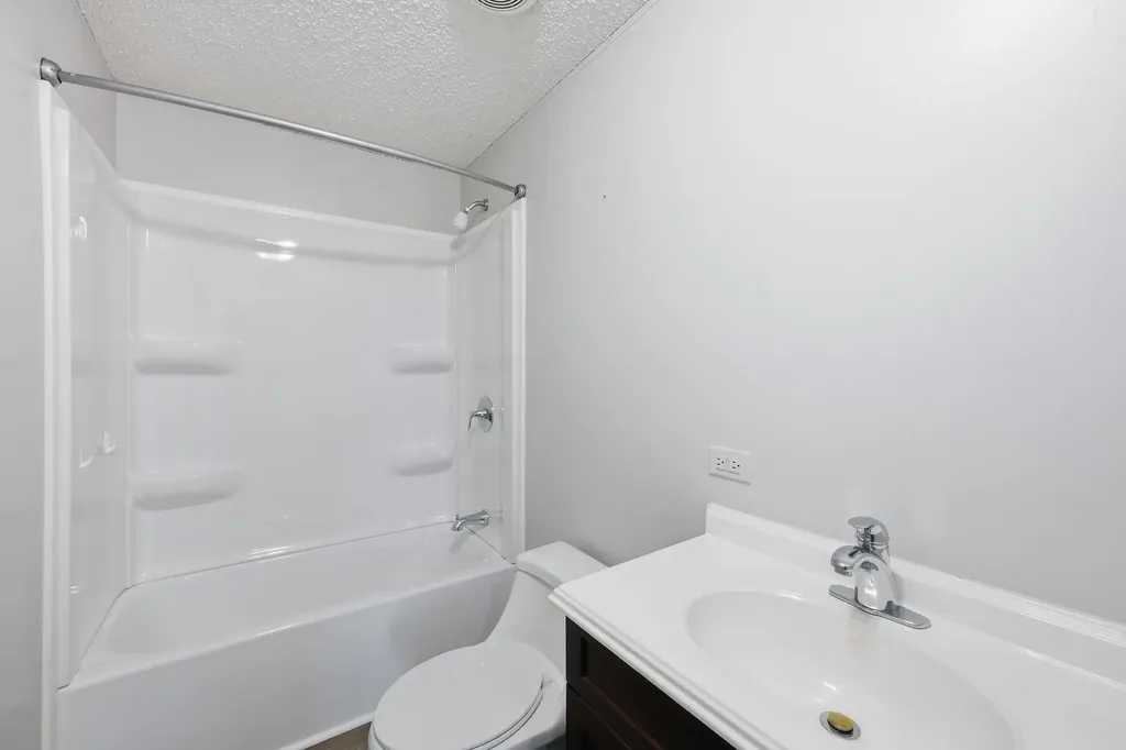 129 Griggs Road Waco KY 40385