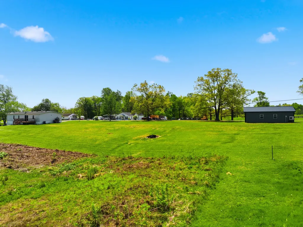 129 Griggs Road Waco KY 40385
