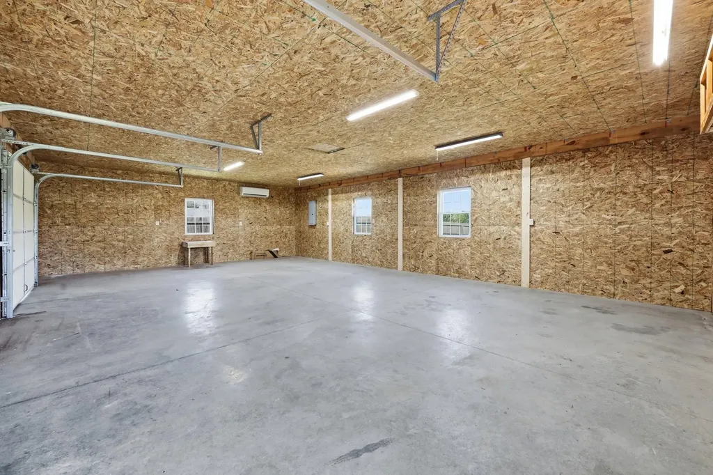 129 Griggs Road Waco KY 40385