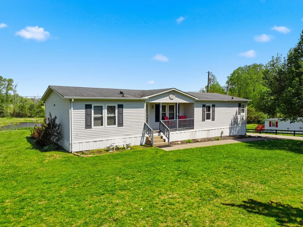 129 Griggs Road Waco KY 40385