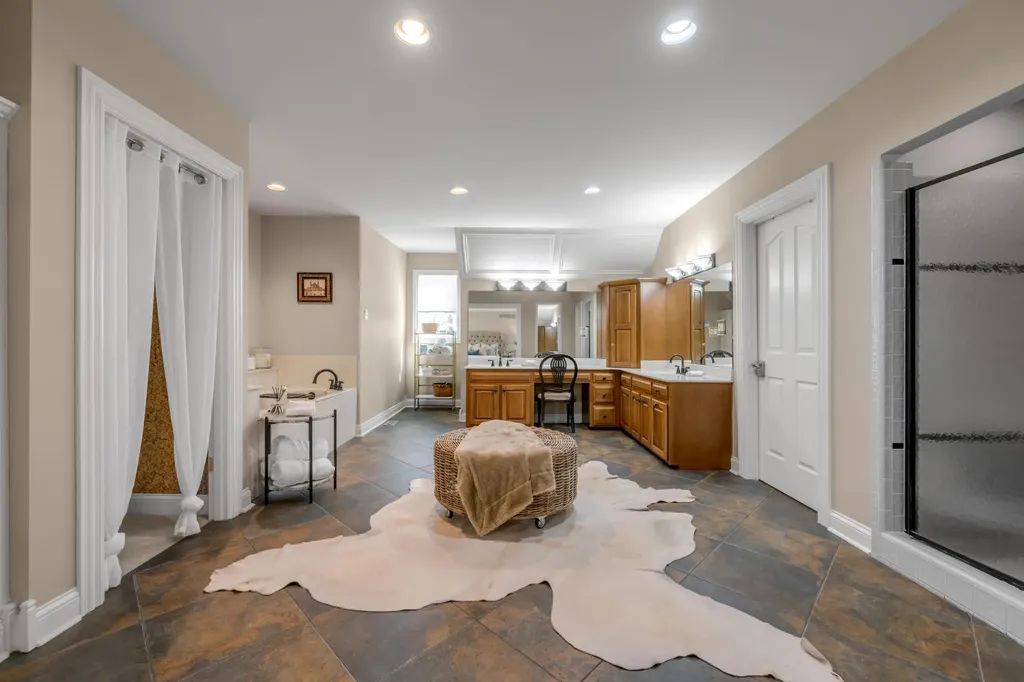 4891 Faulkirk Lane Lexington KY 40515