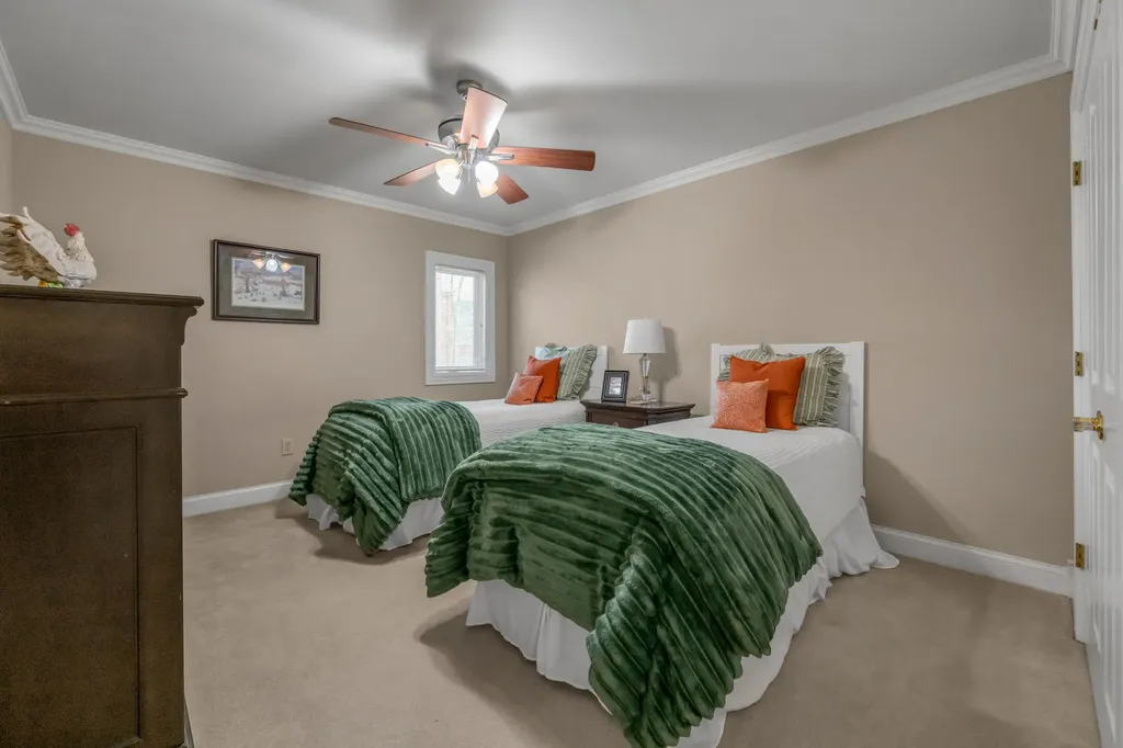 4891 Faulkirk Lane Lexington KY 40515
