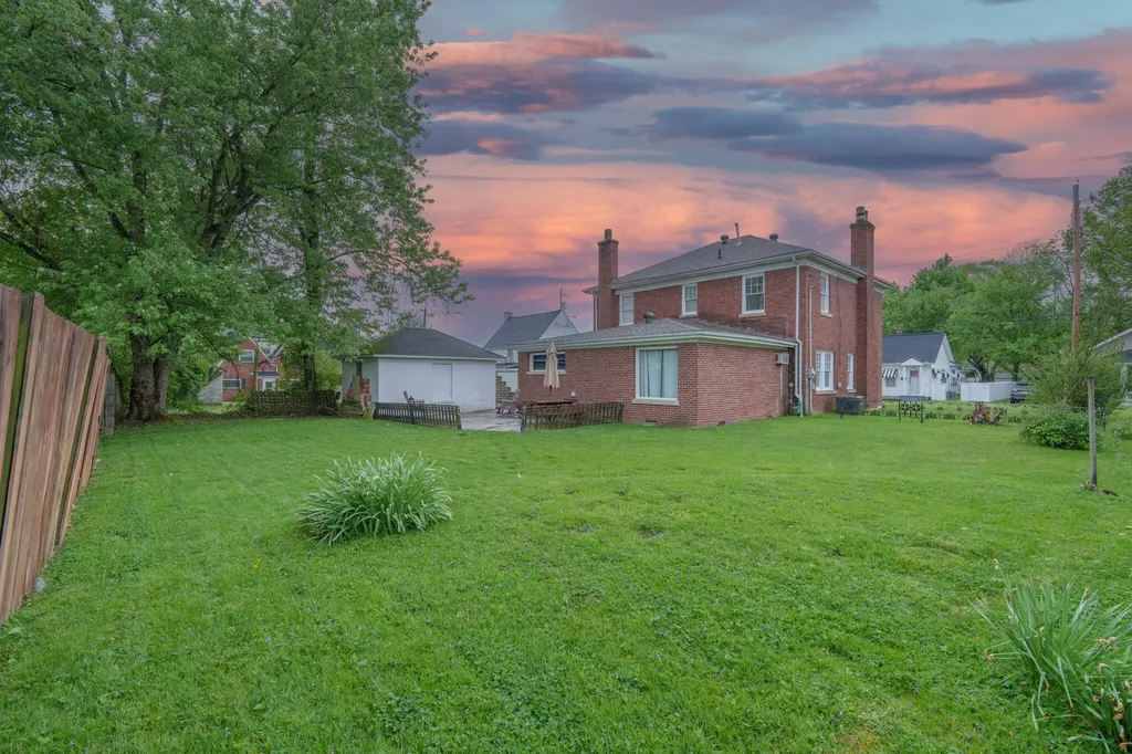 220 Bays Avenue Morehead KY 40351
