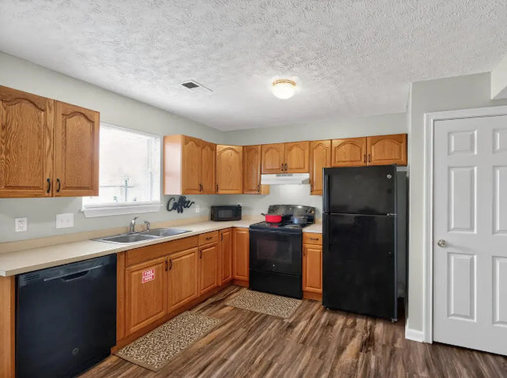 502 Tecumseh Trail Versailles KY 40383