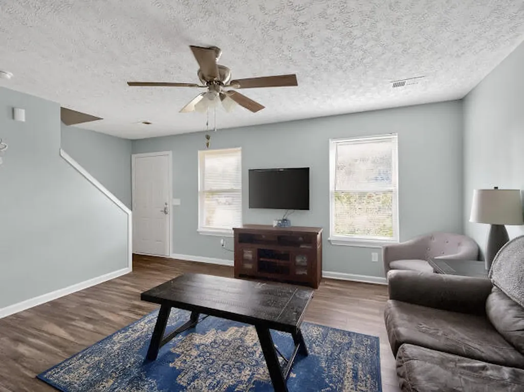 502 Tecumseh Trail Versailles KY 40383