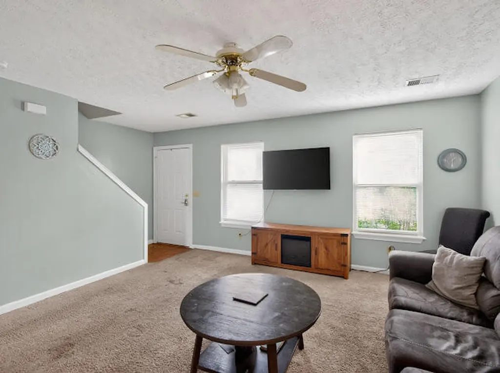 502 Tecumseh Trail Versailles KY 40383