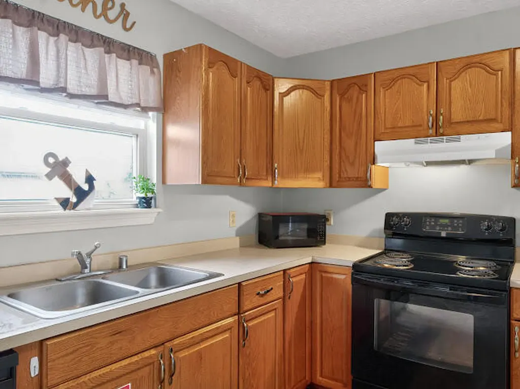 502 Tecumseh Trail Versailles KY 40383