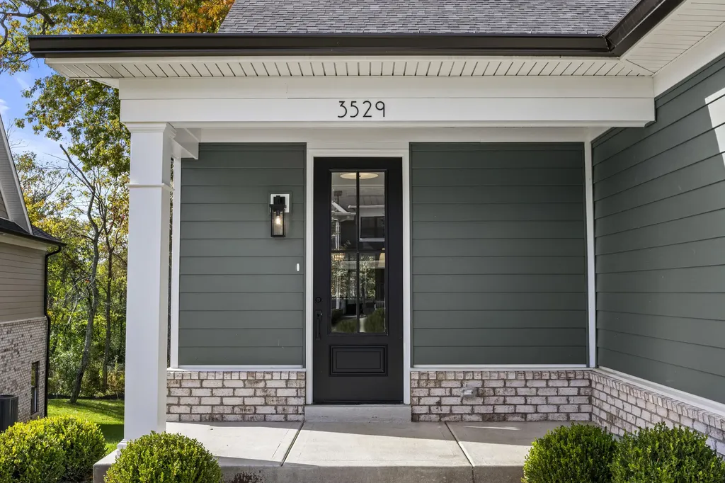 3573 Harper Woods Lane Lexington KY 40515