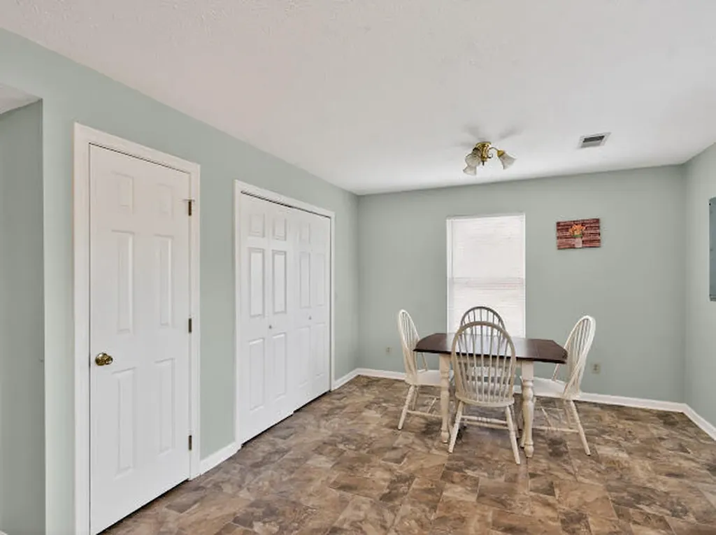 502 Tecumseh Trail Versailles KY 40383