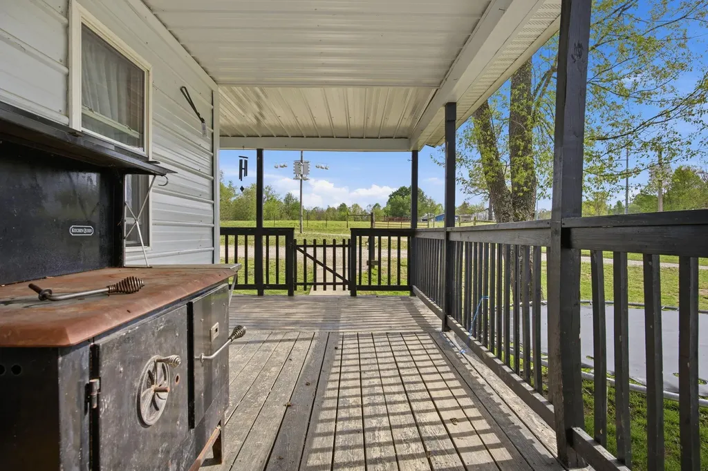 8586 Stulltown Road Owingsville KY 40360