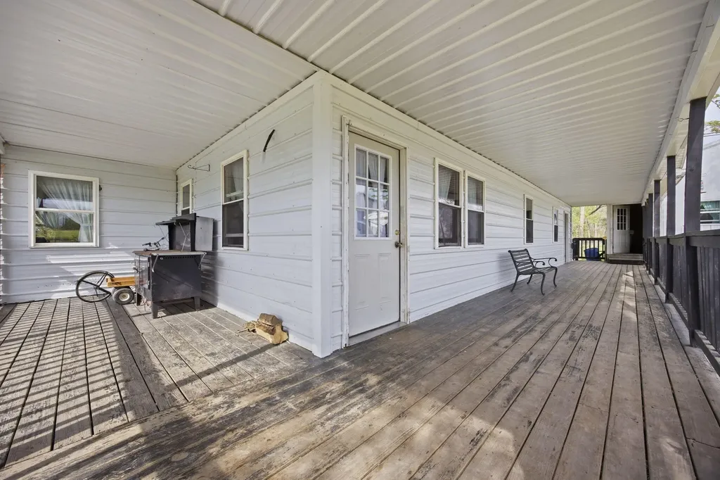 8586 Stulltown Road Owingsville KY 40360