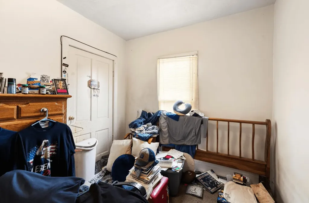5124 Emery Avenue Louisville KY 40214