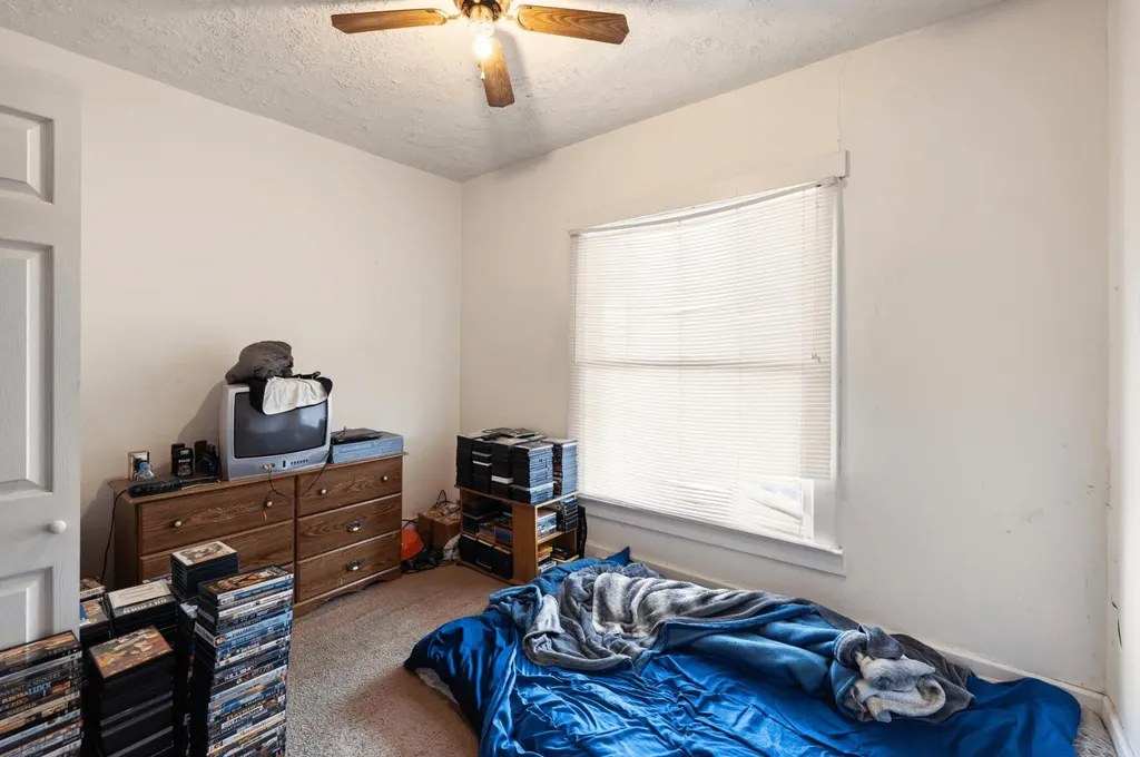 5124 Emery Avenue Louisville KY 40214