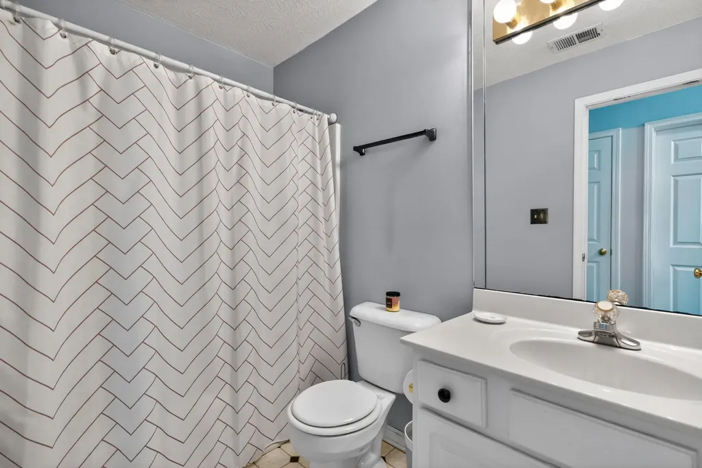636 Millpond Road Lexington KY 40514
