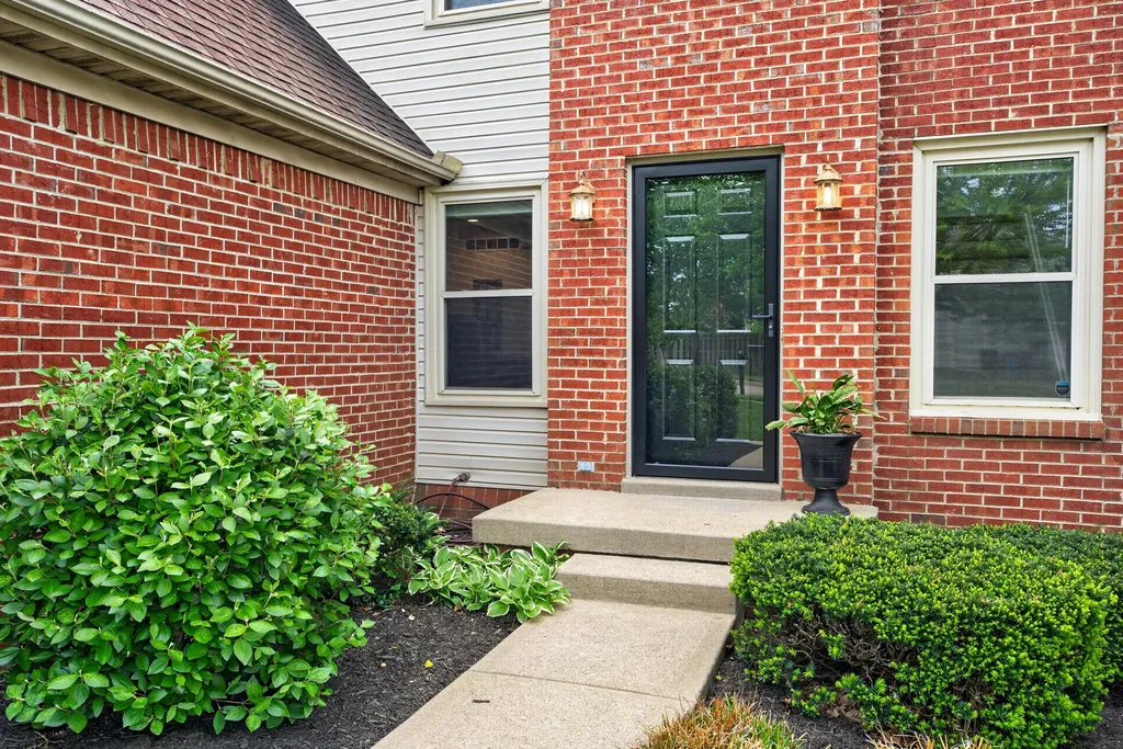 636 Millpond Road Lexington KY 40514
