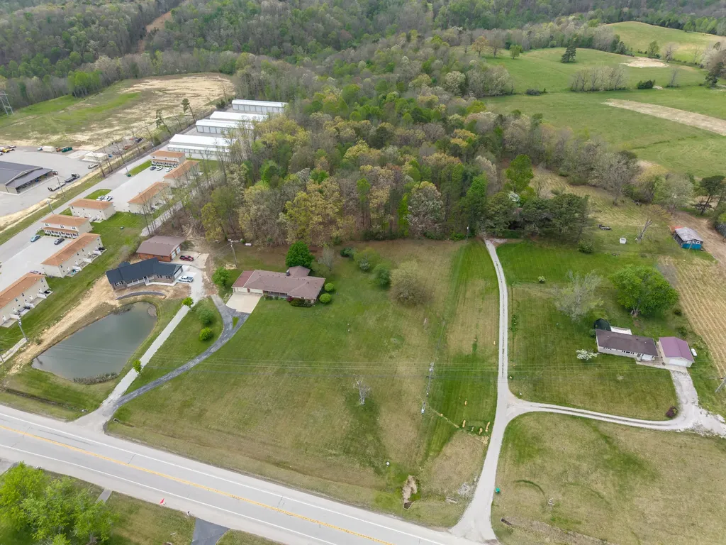 1805 Ky-801 North Morehead KY 40351