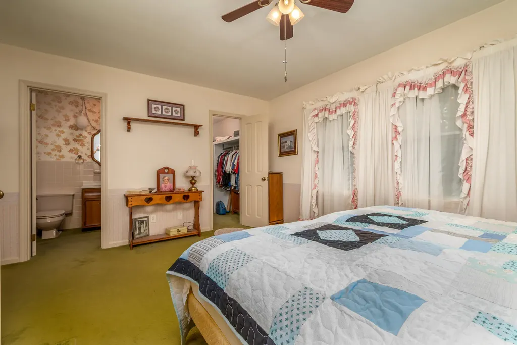 1805 Ky-801 North Morehead KY 40351