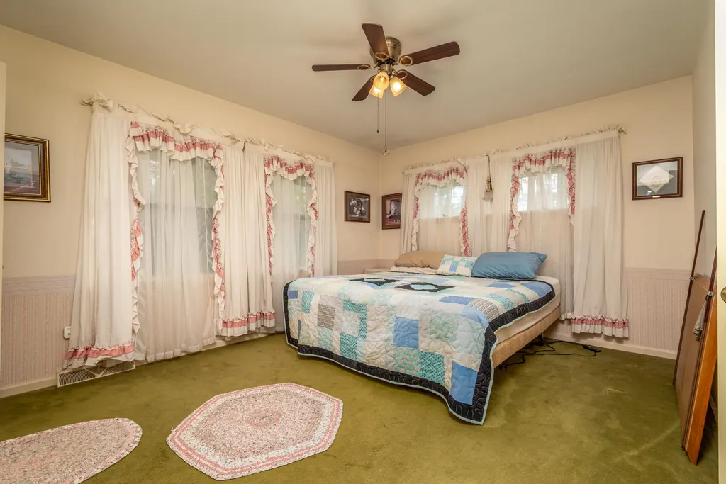 1805 Ky-801 North Morehead KY 40351