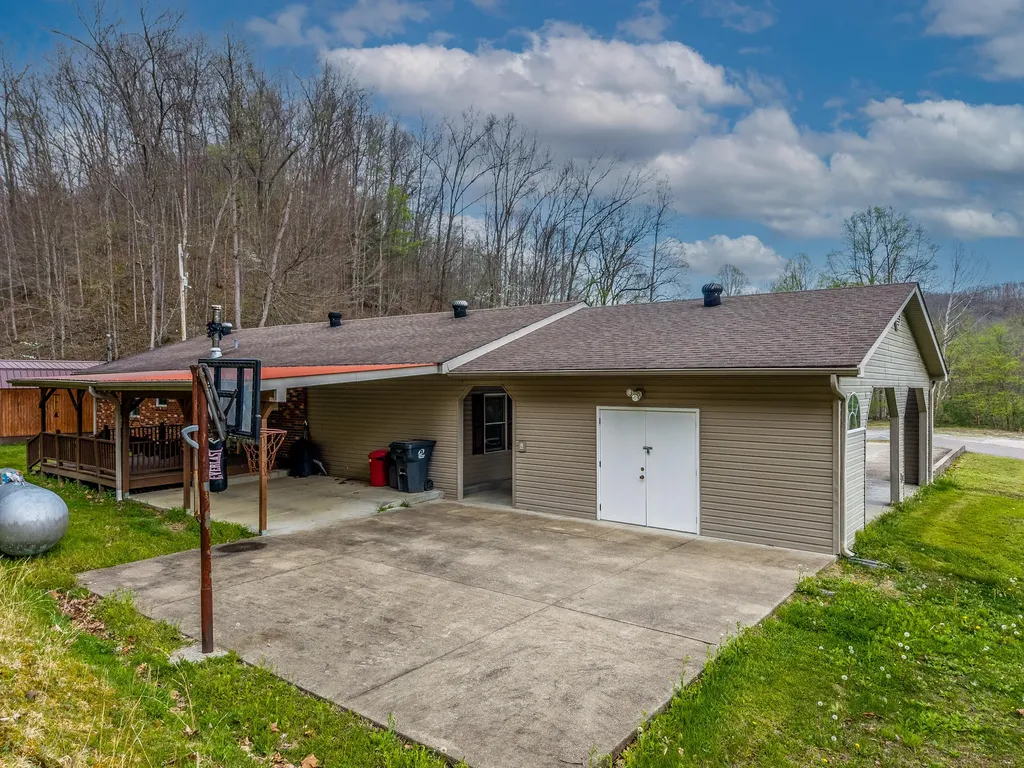 10200 Cranston Road Morehead KY 40351