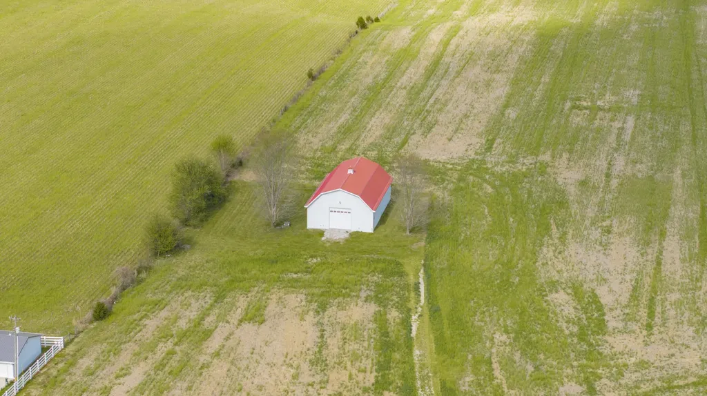 1555 E Kentucky 92 Monticello KY 42633