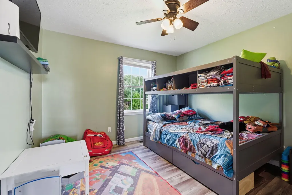 907 Carl Stevens Road Cynthiana KY 41031