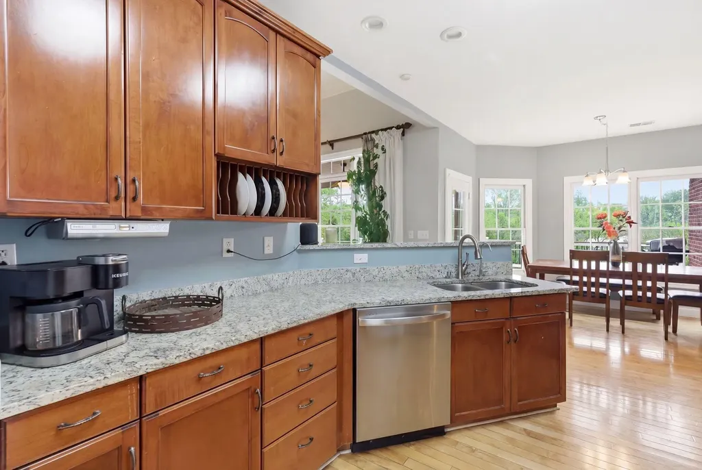 915 Country Oaks Drive Richmond KY 40475