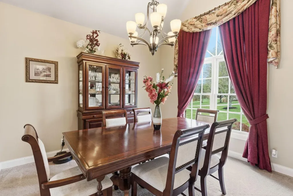 915 Country Oaks Drive Richmond KY 40475