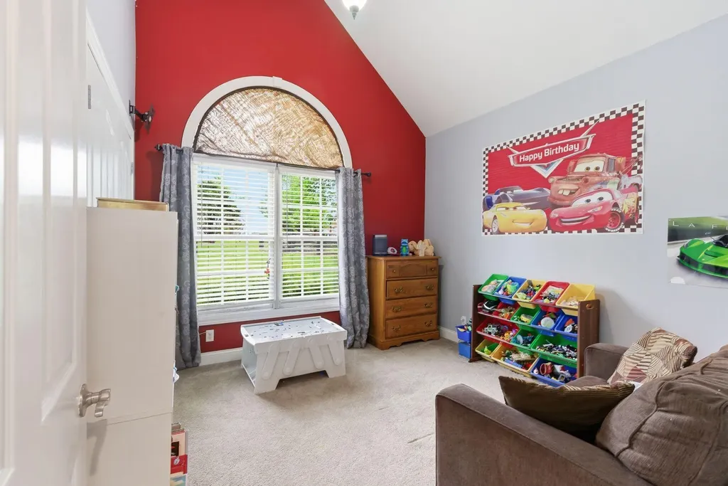915 Country Oaks Drive Richmond KY 40475