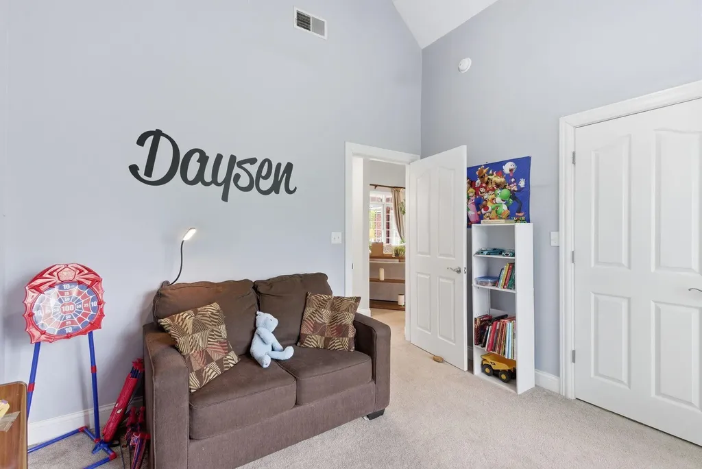 915 Country Oaks Drive Richmond KY 40475