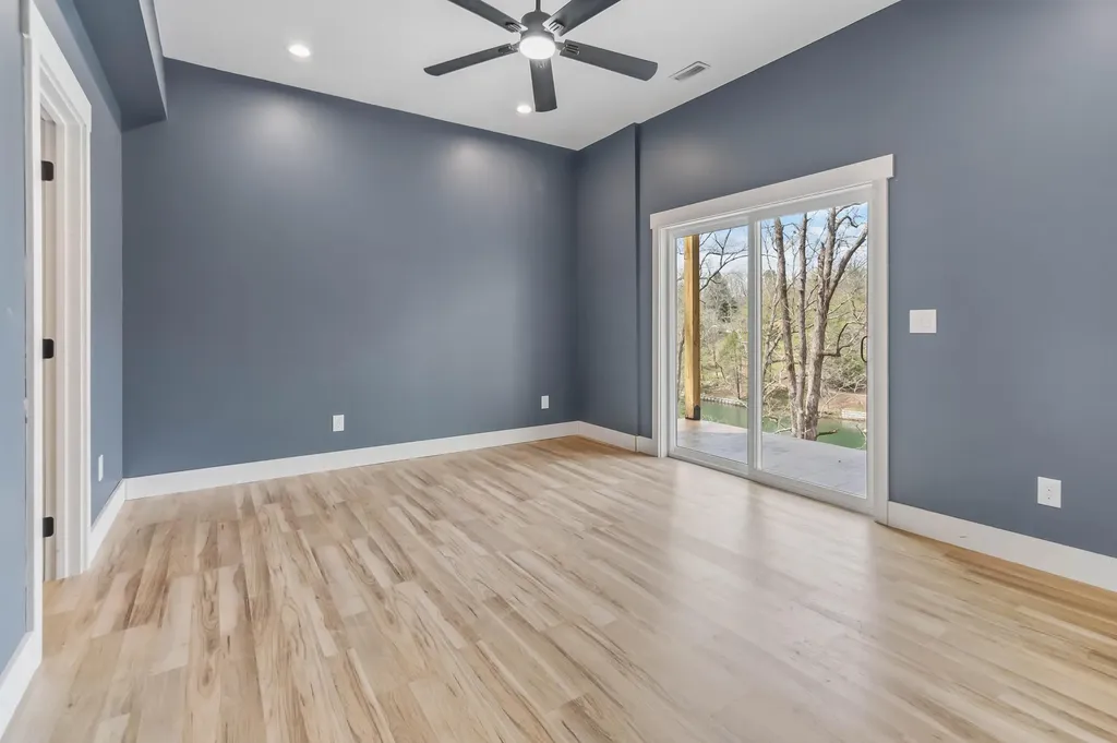 1265 Cliffs Edge Road East Bernstadt KY 40729