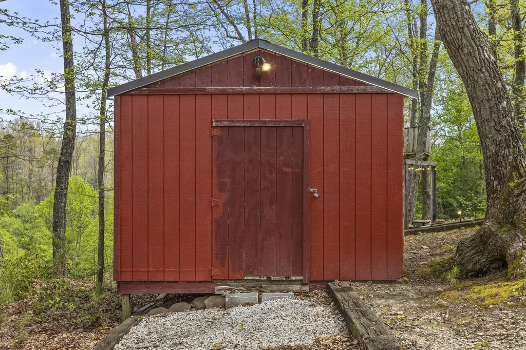 241 Canyon Ridge Road Wellington KY 40387
