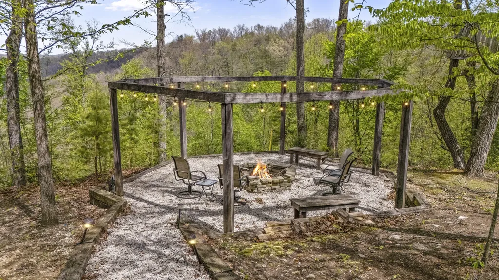 241 Canyon Ridge Road Wellington KY 40387