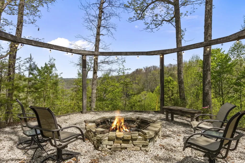 241 Canyon Ridge Road Wellington KY 40387