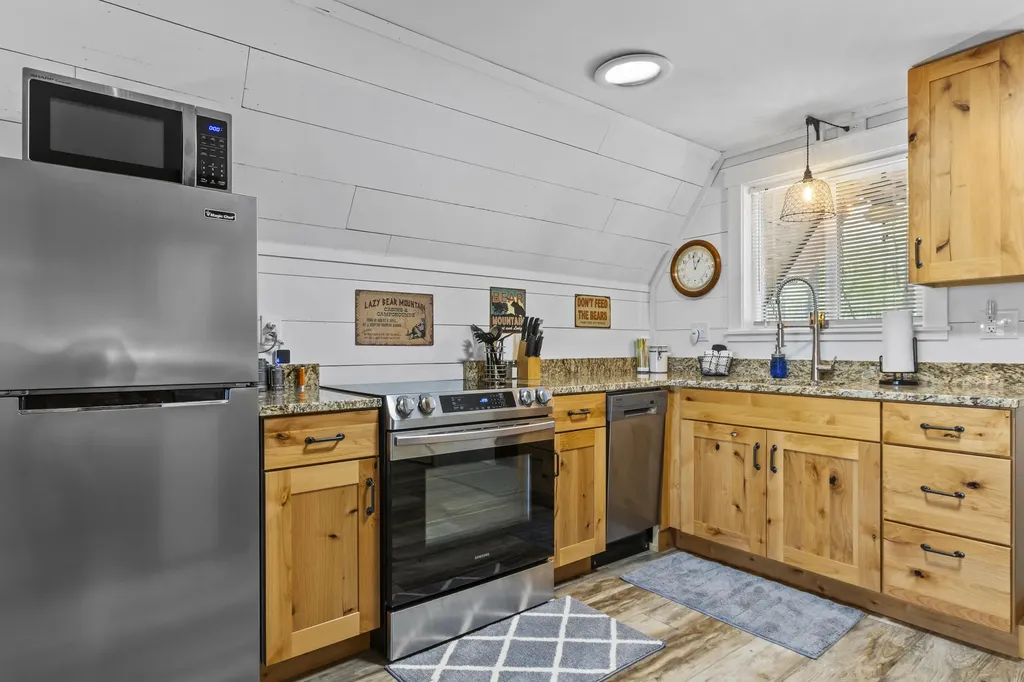241 Canyon Ridge Road Wellington KY 40387